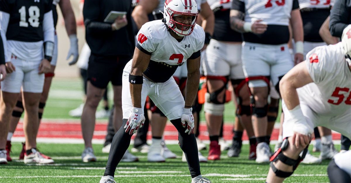 Wisconsin Football: Impact transfers on offense