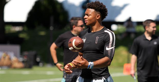 WATCH: Fivestar QB Justin Fields gives the latest