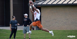 In Focus: Texas defense in action over the weekend (Part 1) In Focus: Texas defense in action over the weekend (Part 1)