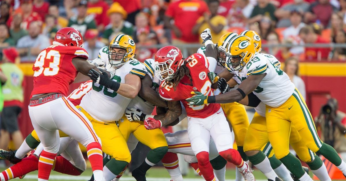 What time are the Green Bay Packers playing tonight