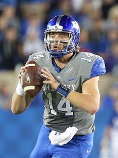 Boston College QB Patrick Towles dedicates 2016 season to Harambe