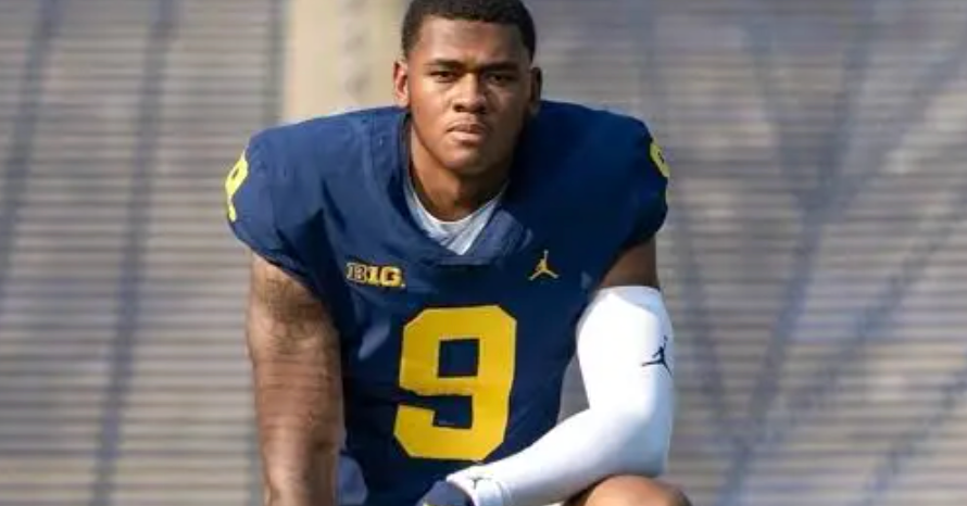 Source: Michigan DE Devon Baxter has signed with Virginia