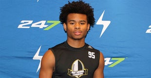 UK offers two Junior Day visitors UK offers two Junior Day visitors