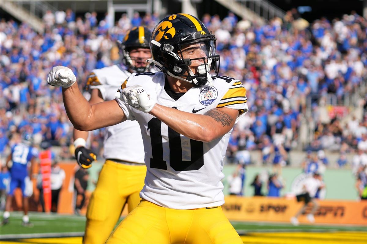 Iowa's Arland Bruce IV makes adjustments, gains confidence after