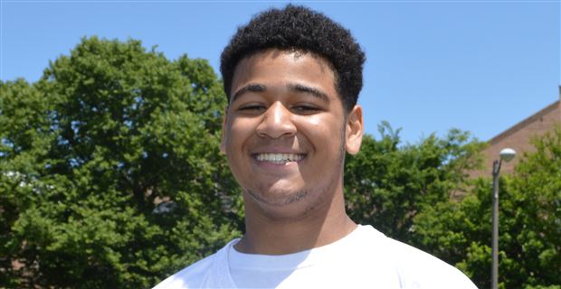 Eric Rook Receiver Eric Rooks Commits to Culture at Hawaii