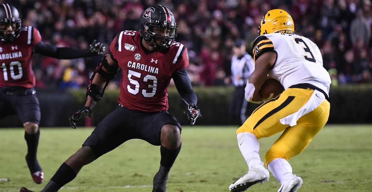 Ex-South Carolina linebacker Ernest Jones on rise as NFL draft nears