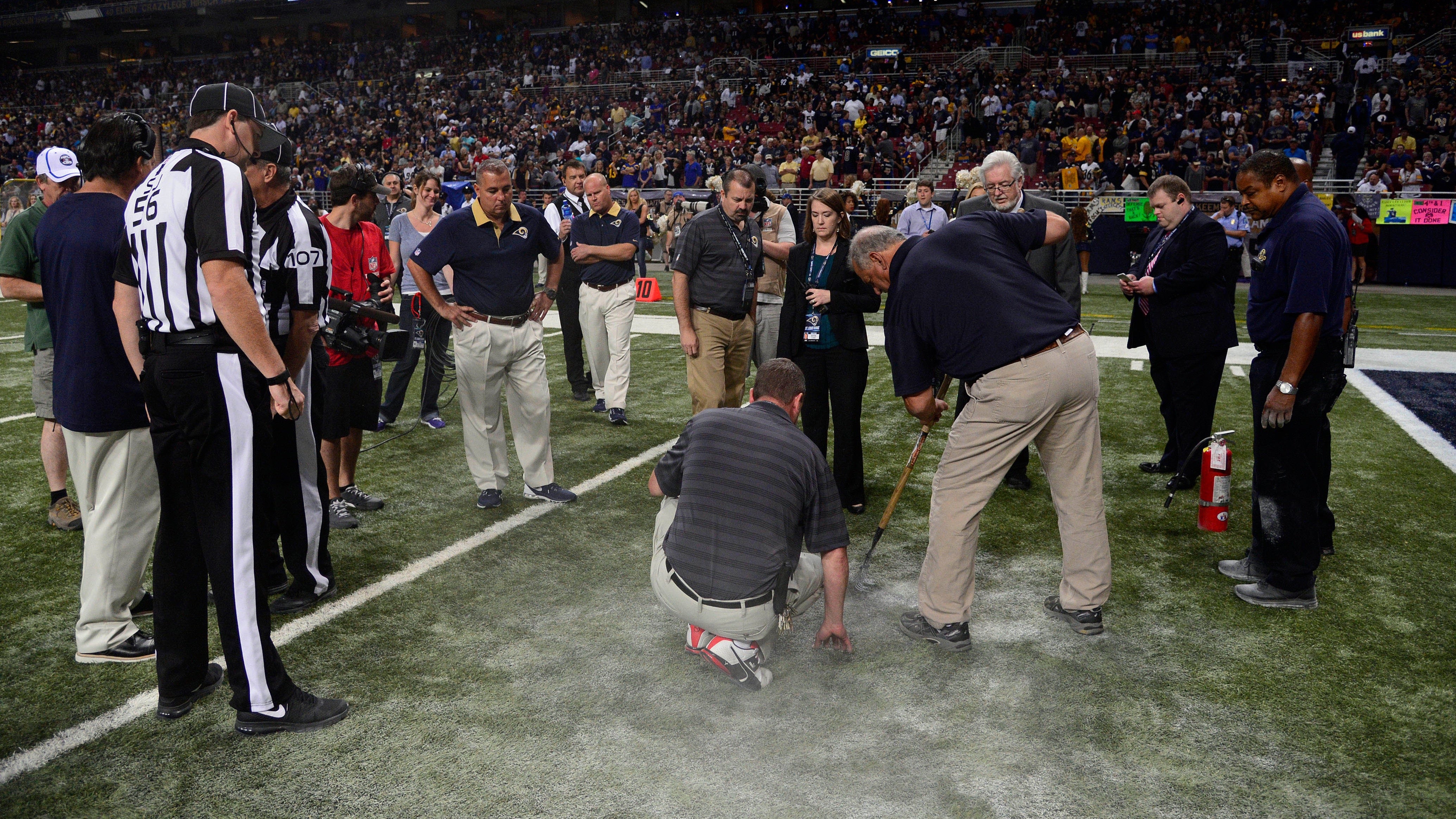 VIDEO: Pyrotechnics Set Field Ablaze Before Titans-Colts Game