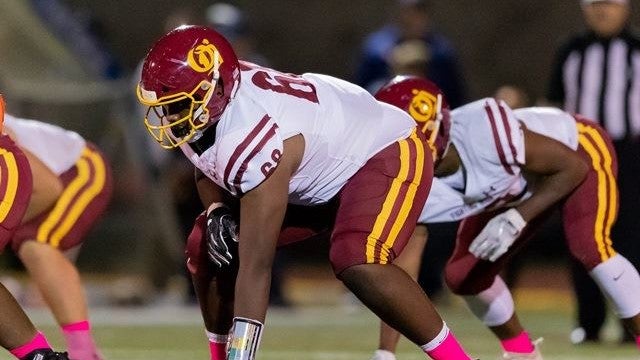 RECRUITING: USC offers 2022 OL, former Washington commit Mark Nabou