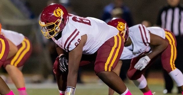 RECRUITING: USC offers 2022 OL, former Washington commit Mark Nabou
