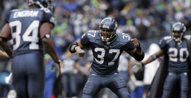 Thursday Round-Up: Seahawks Legend Shaun Alexander Featured In NFL