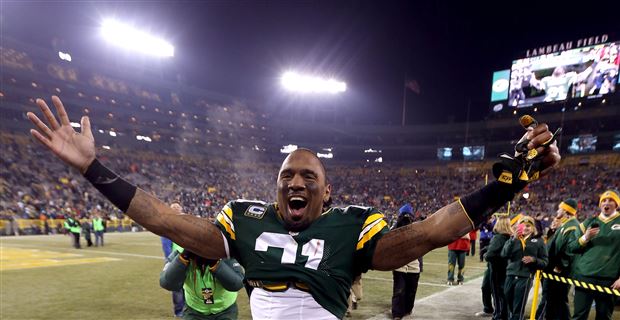 Former Packers DB Charles Woodson named Pro Football Hall of Fame