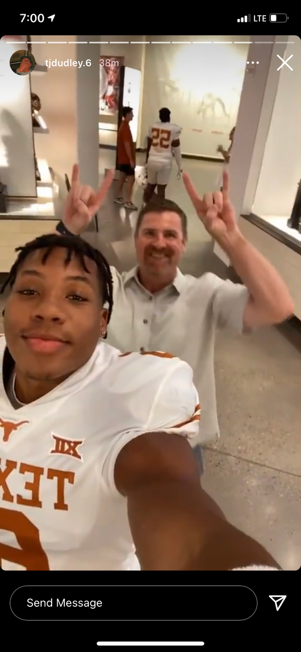 10449227.png?width=600&fit=bounds