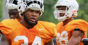 Pruitt: Kirkland 'held out' of scrimmage but 'felt great' Pruitt: Kirkland 'held out' of scrimmage but 'felt great'