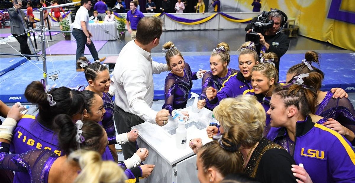 LSU debuts at No. 4 in gymnastics rankings