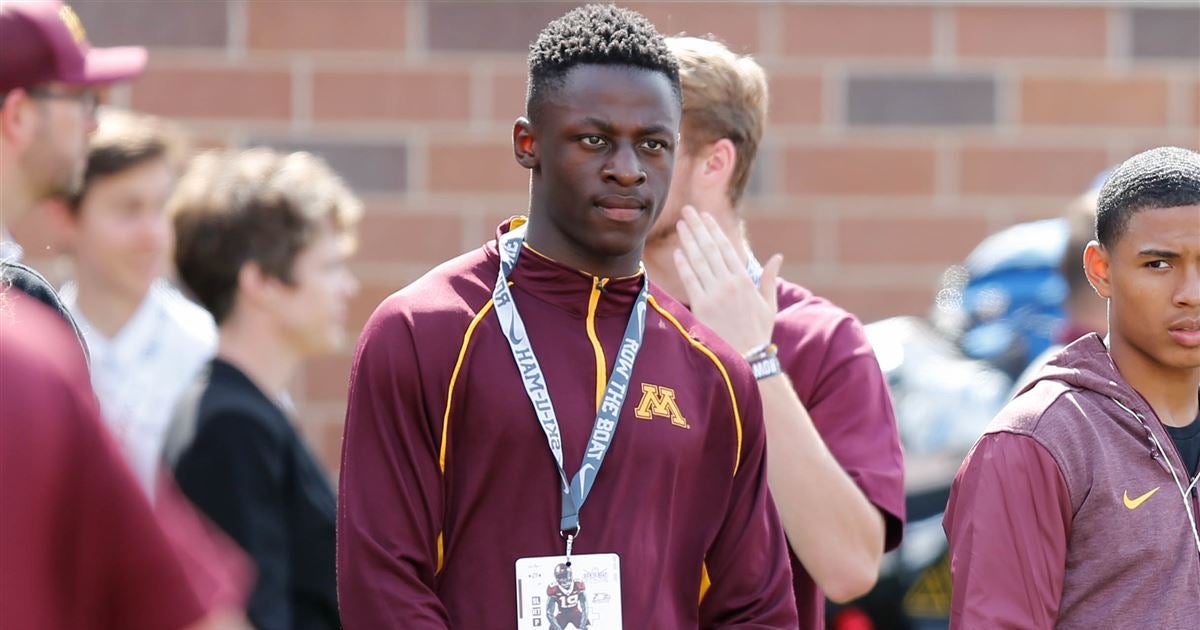 Badgers, Gophers host 2021 DB Michael Olowo