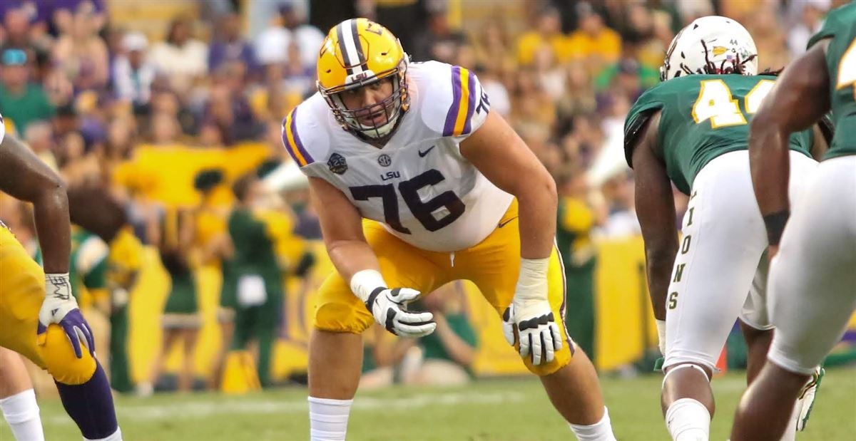 Q And A Austin Deculus On Returning For 21 Season Goals For Lsu Ol