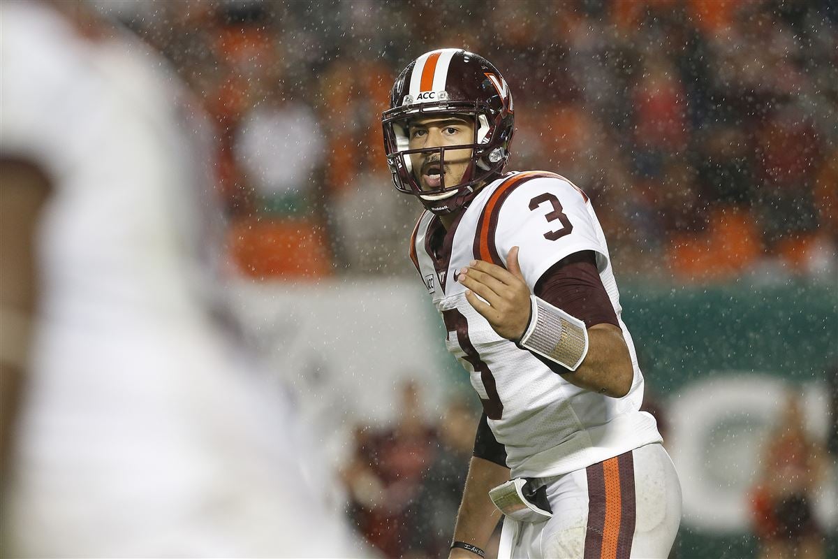 Former Virginia Tech quarterback Logan Thomas shines in debut with the  Washington Football Team - Gobbler Country