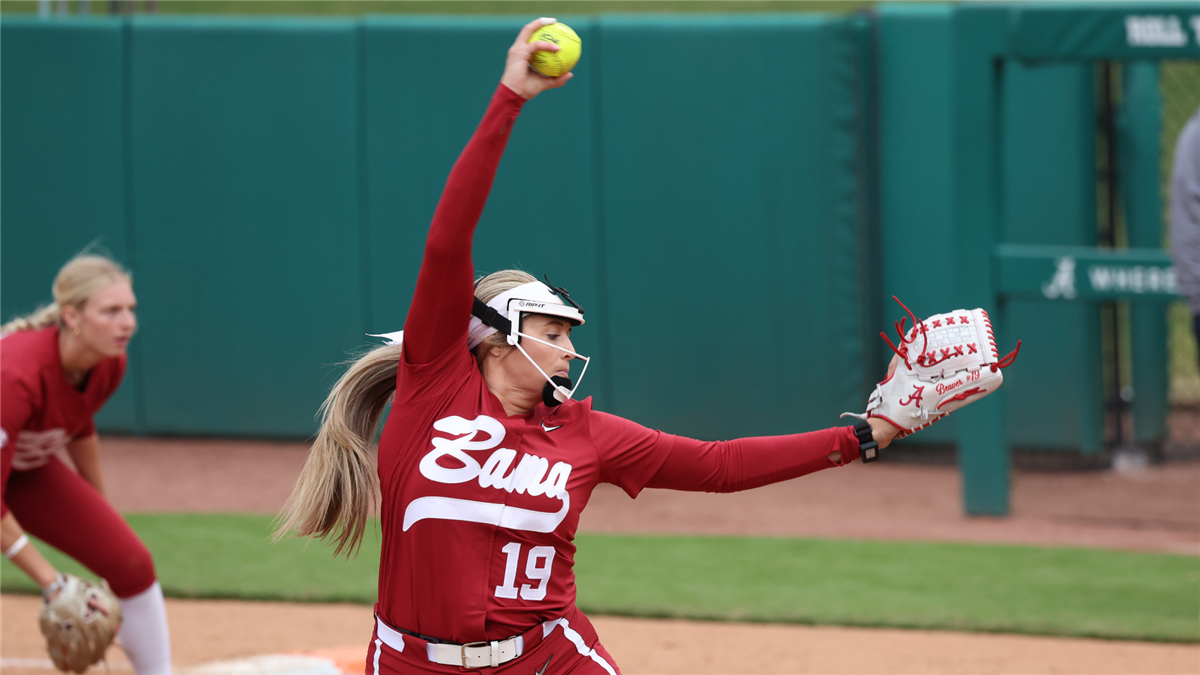 Softball Rewind Kayla Beaver Throws A No Hitter In Alabama Debut Tide Go 5 0 On Opening Weekend