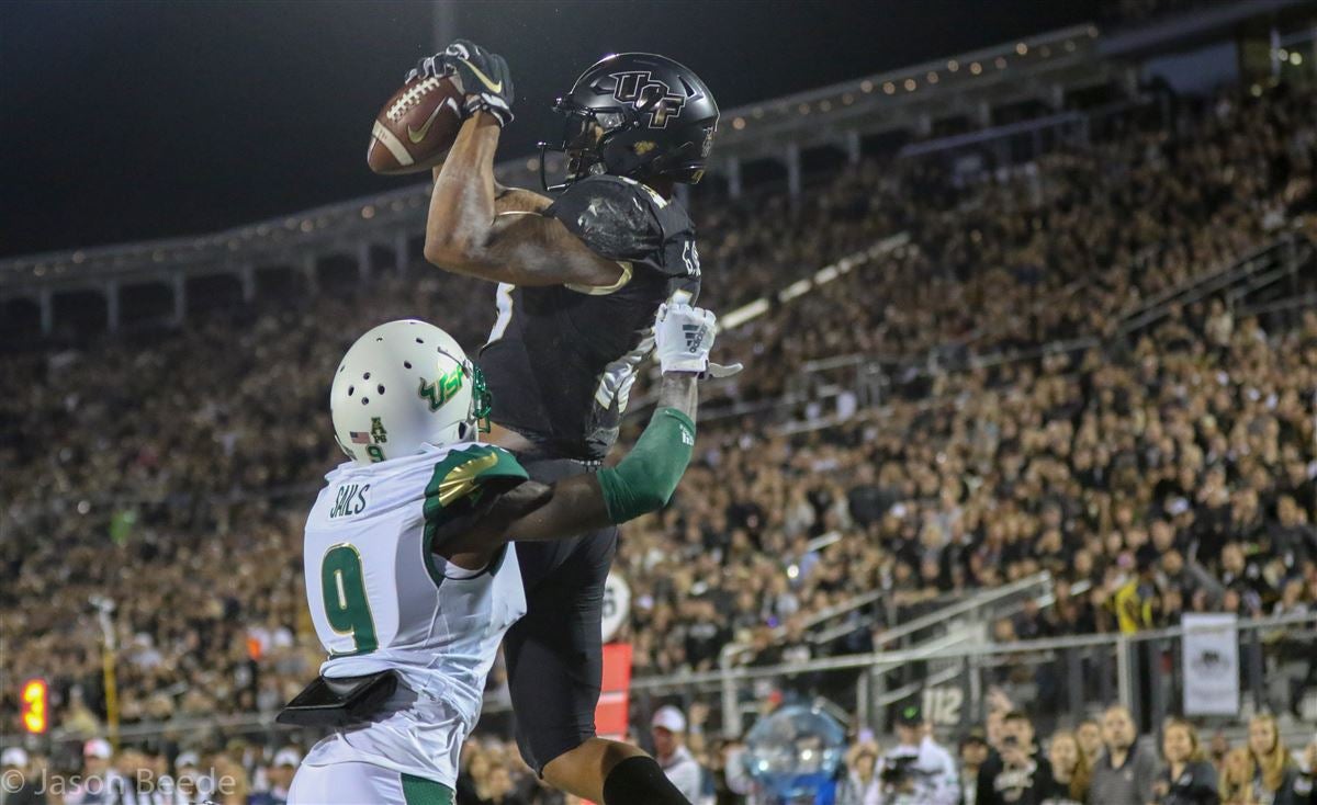 Former UCF Knights Wide Receiver Gabriel Davis Has His Seminole High School  Jersey Retired - Inside the Knights