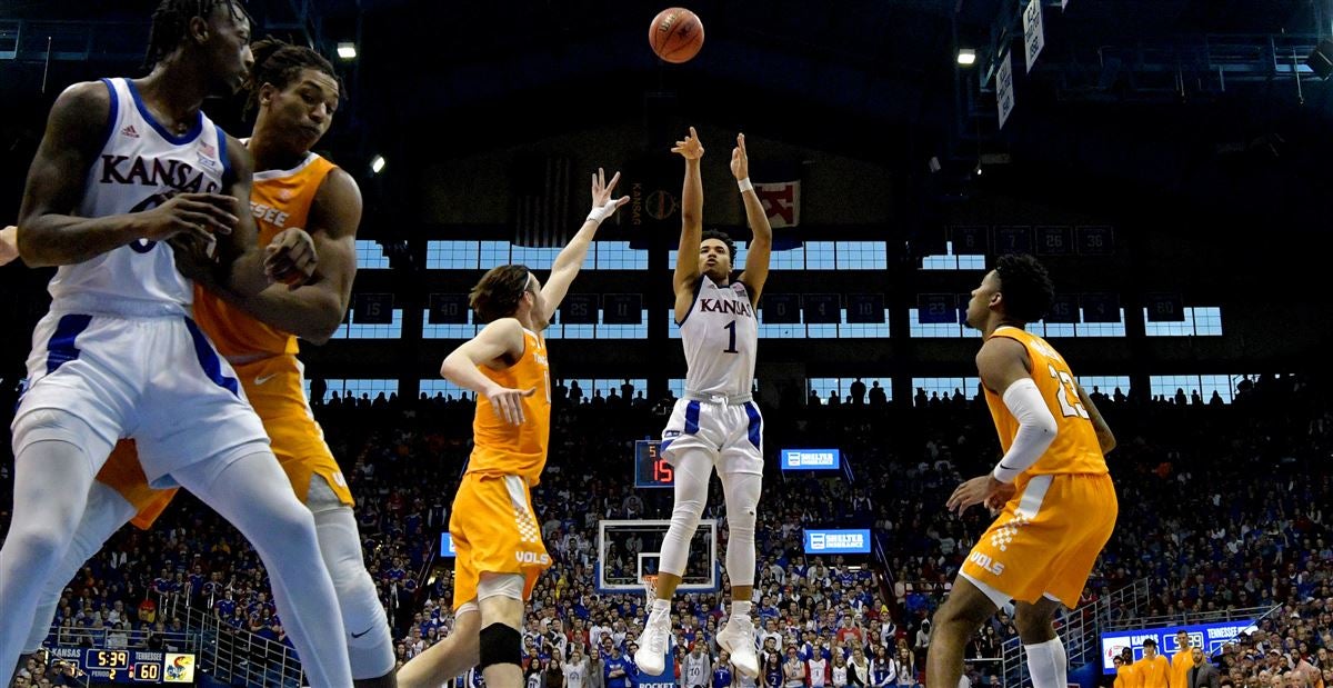 What Rick Barnes Vols Learned In 74 68 Loss At No 3 Kansas