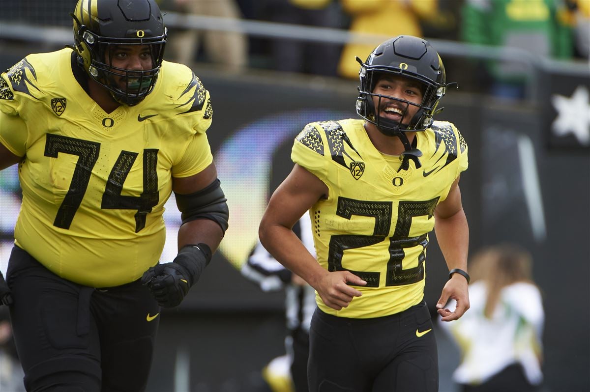 Oregon offensive lineman Steven Jones says he will return for Ducks next  season - On3