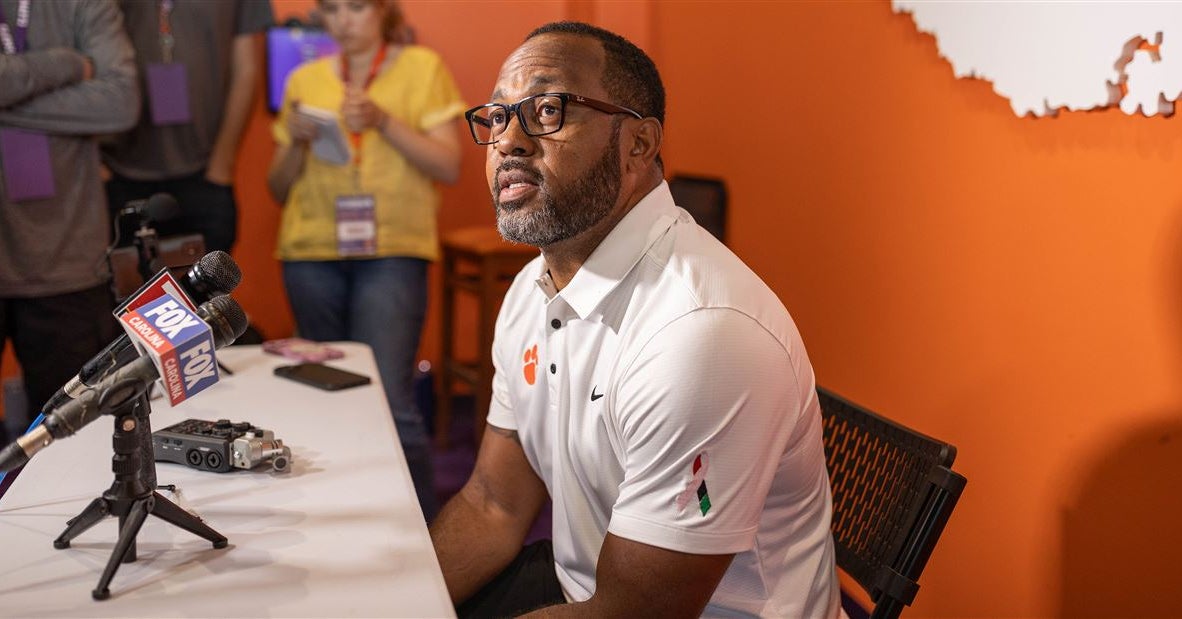 Mickey Reed Mickey Conn, Mike Reed preview Clemson secondary in 2023