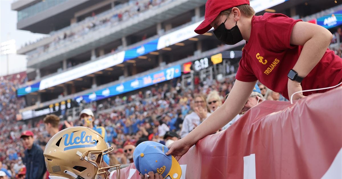 UCLA QB Dorian Thompson-Robinson explains viral autograph signing after touchdown against USC UCLA QB Dorian Thompson-Robinson explains viral autograph signing after touchdown against USC
