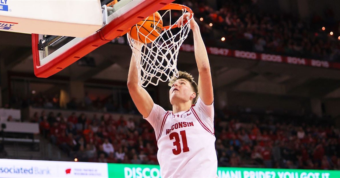 'I'm the leader of this team;' Forward Nolan Winter remaining vocal during recovery process