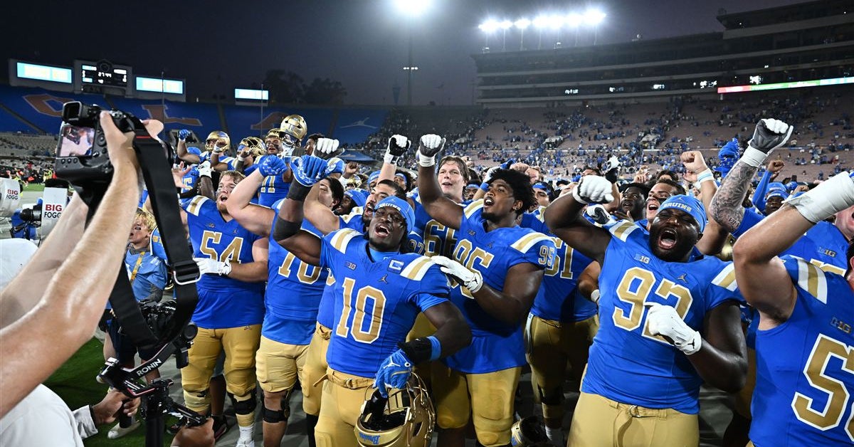 PFF initial grades, snap counts from UCLA football's win over San Diego State