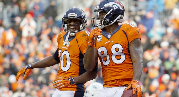 Emmanuel Sanders Hints at Disconnect That Existed Between he & Vic Fangio's  Broncos Pre-Niners Trade - Sports Illustrated Mile High Huddle: Denver  Broncos News, Analysis and More