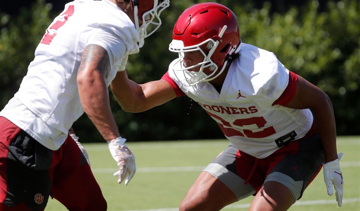 Big 12 football: Texas WR Johntay Cook, Oklahoma DB Peyton Bowen