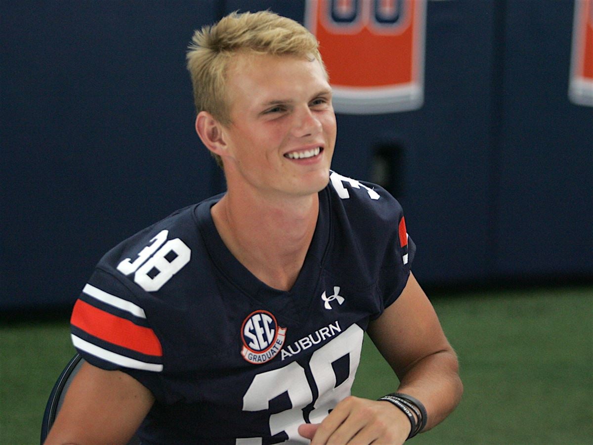 Daniel Carlson, Minnesota, Kicker