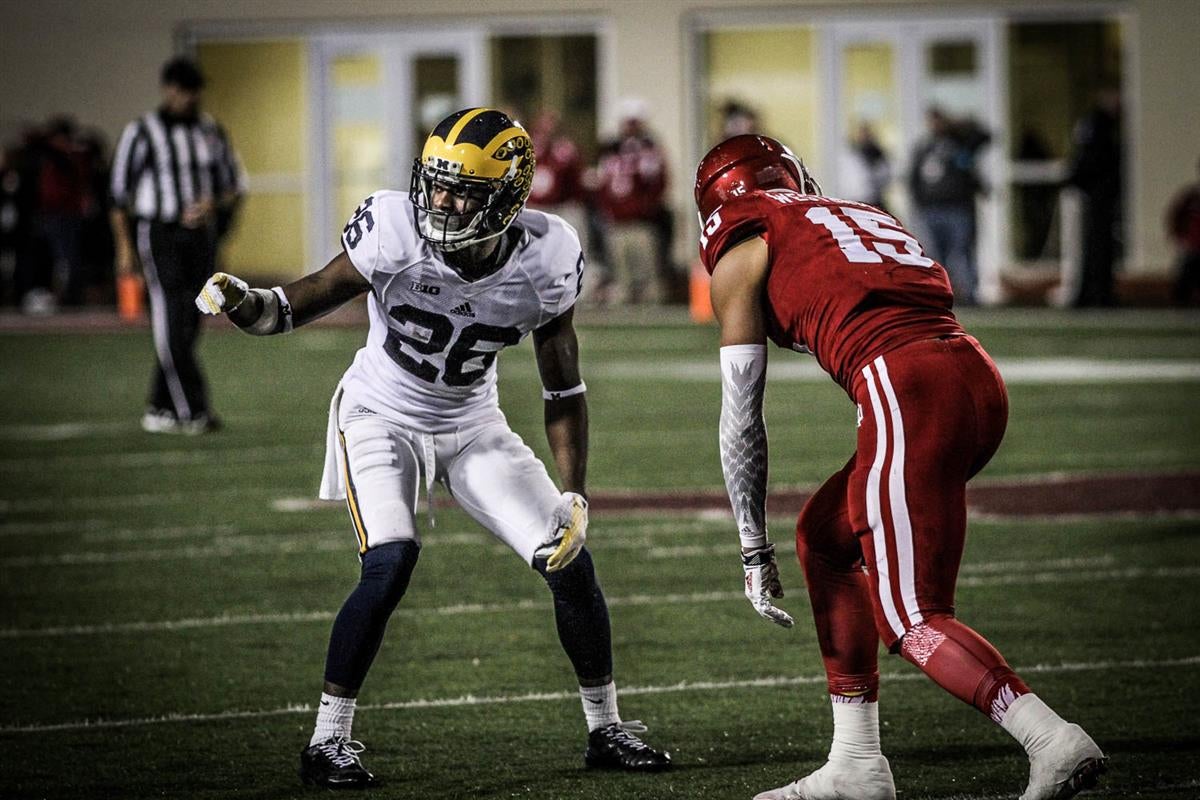 Former Michigan, Cass Tech star Jourdan Lewis wears cleats for Detroit PAL  