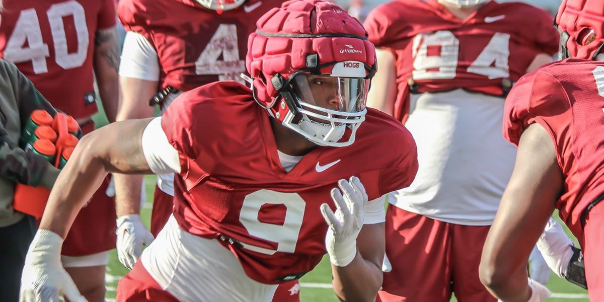 Arkansas will need help from freshmen ends Charlie Collins and Kavion Henderson