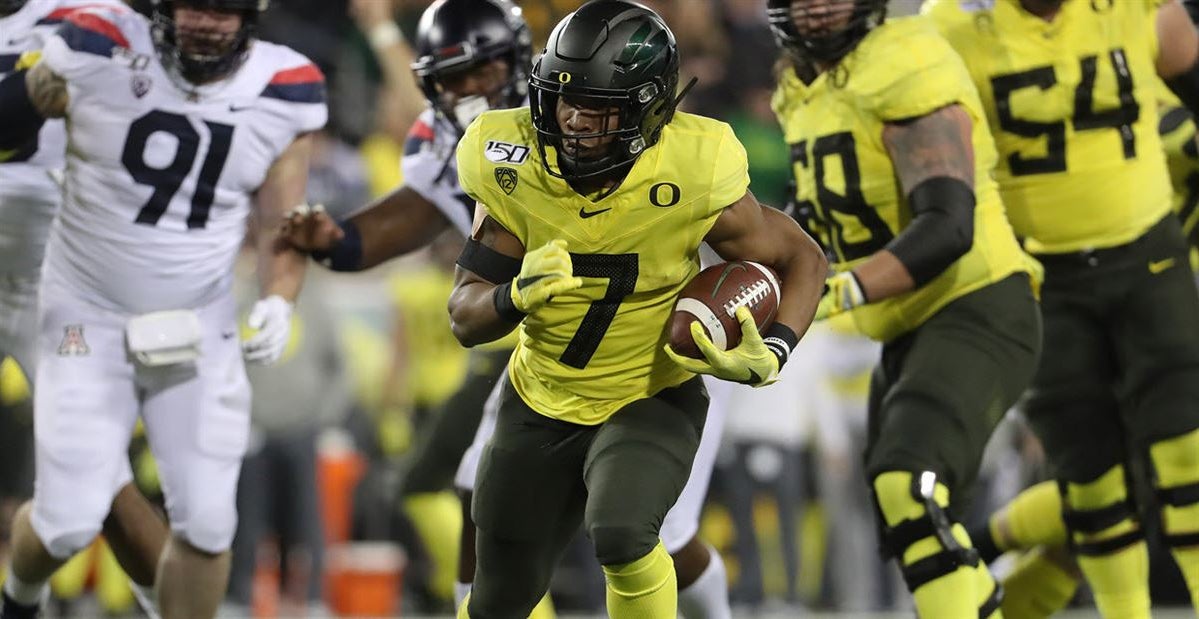 Oregon uniforms football ducks uniform nike college season helmet releases known having unique most Ranking the best Oregon football uniform combinations of 2019