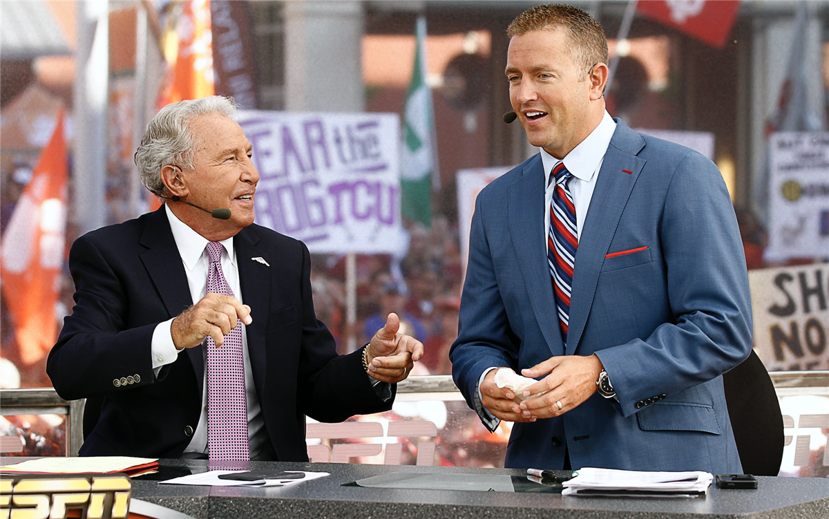 Predicting College GameDay locations for the 2022 football season