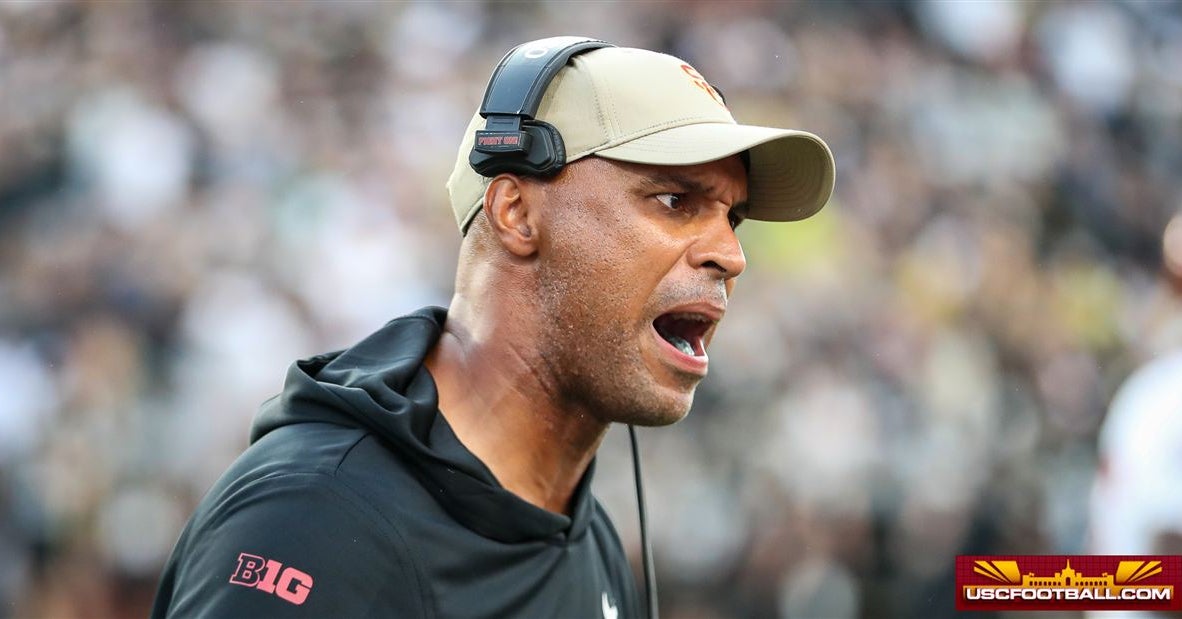 USC's pass defense 'unacceptable' in 34-32 loss to Illinois