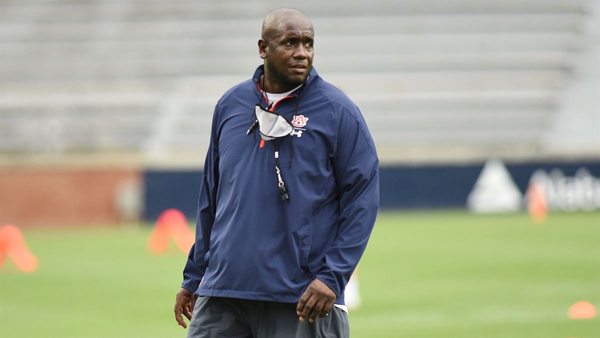 Auburn D-Line Coach: Elevating Defensive Tactics in College Football