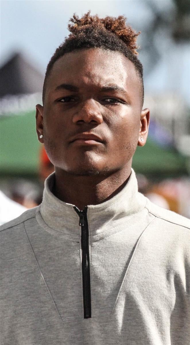 Aydin Henningham Profile Photos