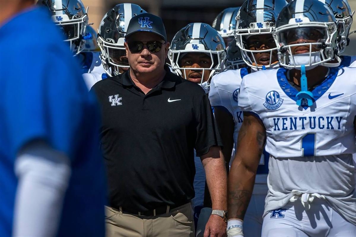 Mark Stoops among 10 highest-paid coaches in college football