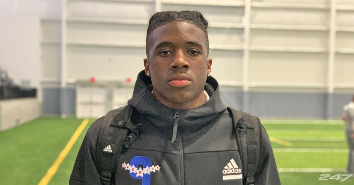 Standout WR AJ Jones pulls the trigger, UCLA bound