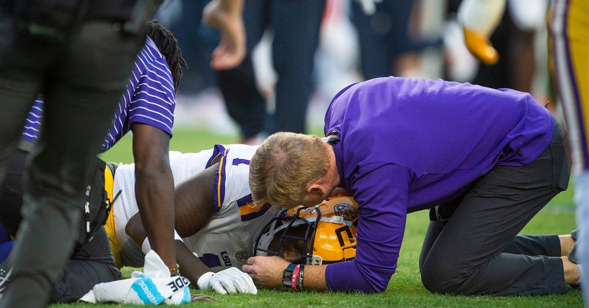 Sevyn Banks injury update: LSU DB diagnosed with spinal cord bruise ...