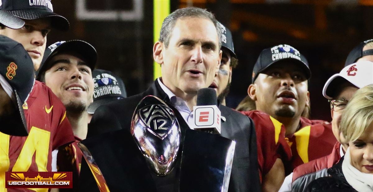 Pac-12 commish Larry Scott: November football is possible