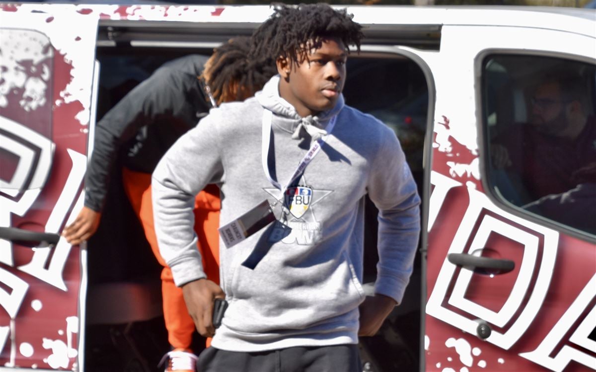 FSU Football offers 2024 4-star RB Chauncey Bowens on his birthday