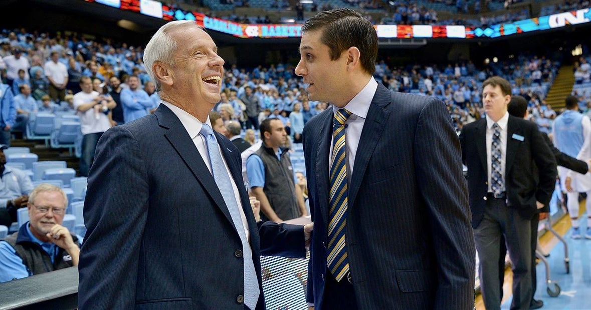 Roy Williams Praises Cincinnati's Hire of Wes Miller Roy Williams Praises Cincinnati's Hire of Wes Miller