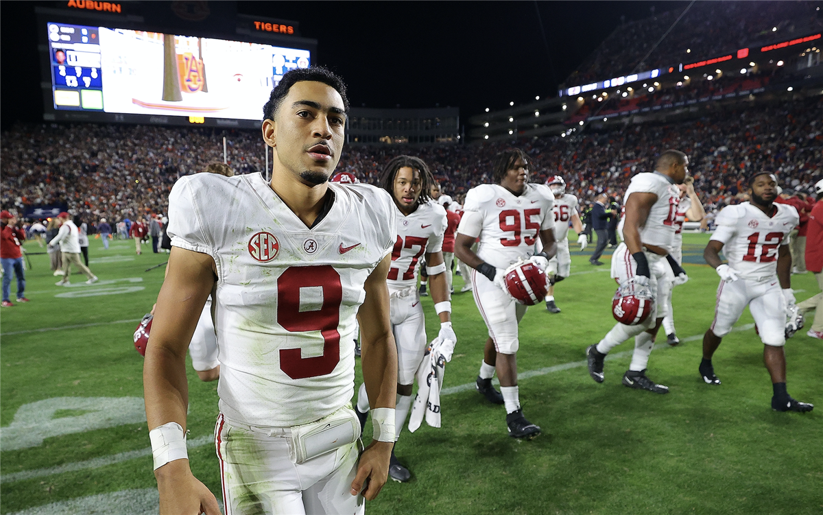 Bryce Young, Alabama should cover vs. Auburn in Iron Bowl