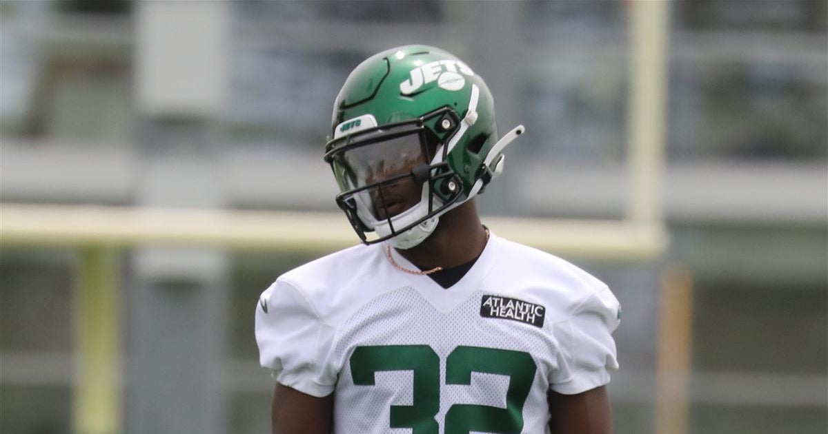 Michael Carter Ascending New York Jets' Depth Chart with Strong Showing in OTAs Michael Carter Ascending New York Jets' Depth Chart with Strong Showing in OTAs