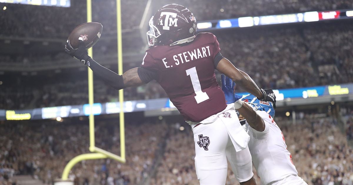 RECRUITING: Nation's top WR Evan Stewart commits to Texas A&M Aggies - Good  Bull Hunting