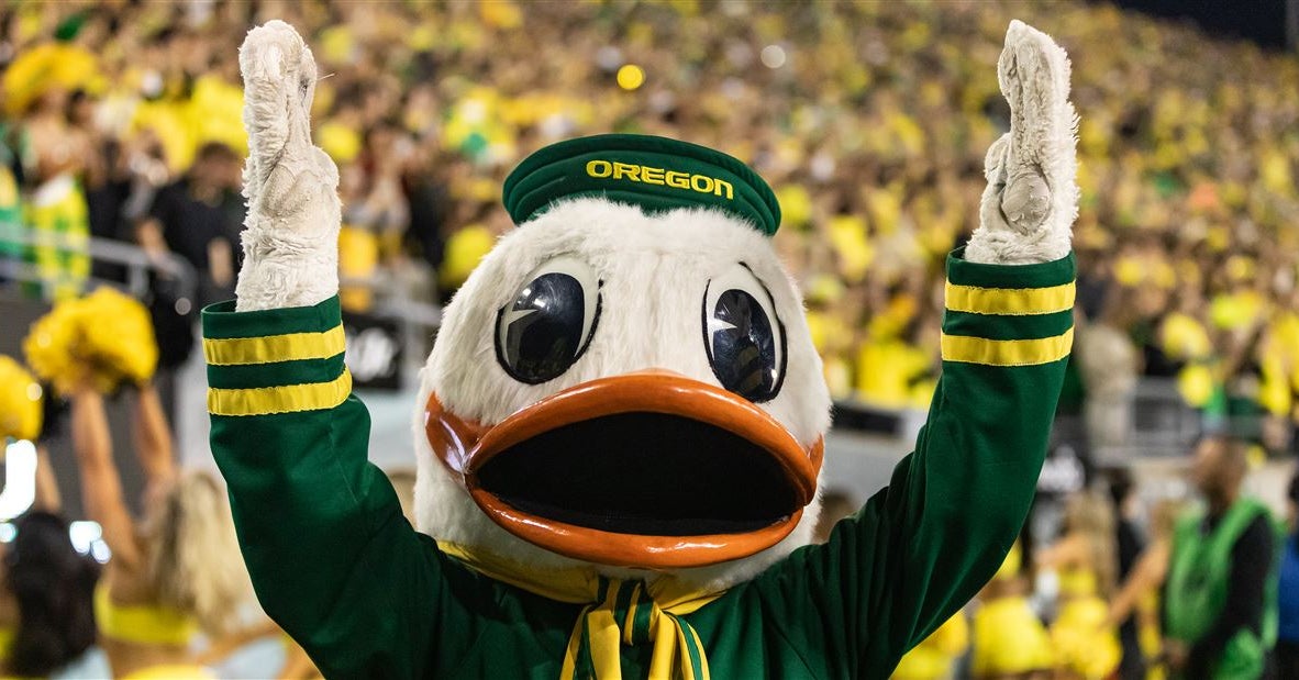 No. 1 Oregon to face No. 8 Ohio State in 2025 Rose Bowl