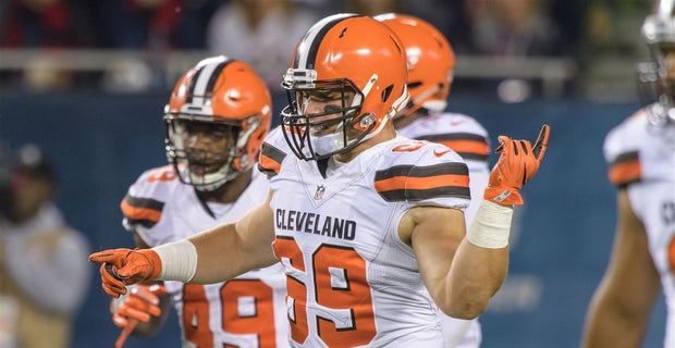 Did the Seahawks accidentally put up Baker Mayfield jerseys for sale? Mike  Florio reveals the truth behind the rumors